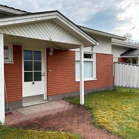 Rivitalokaksio *Autokatospaikka* Seinäjoki Exterior foto