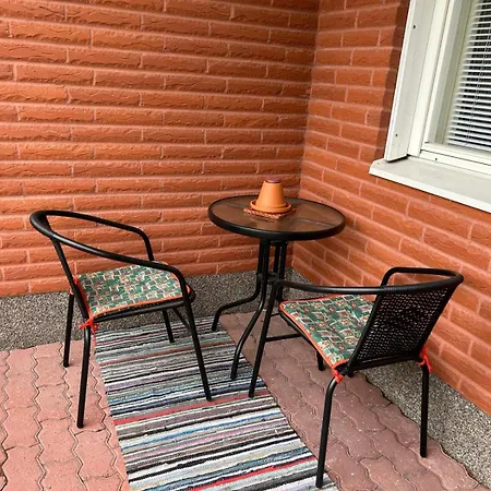 Rivitalokaksio *Autokatospaikka* Seinäjoki Exterior foto